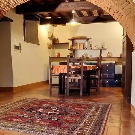 Short Rent Il Casale Apartment