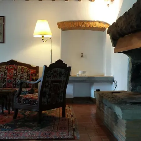Short Rent Il Casale Apartment